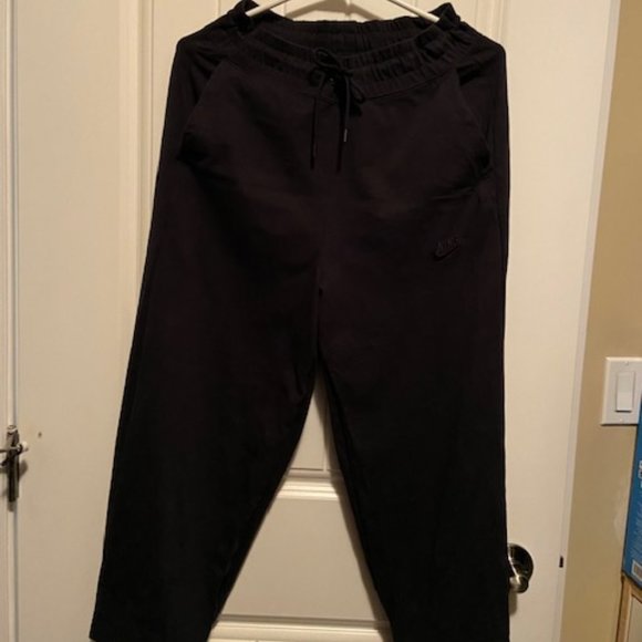 Nike Black Jersey Capris - Picture 10 of 14